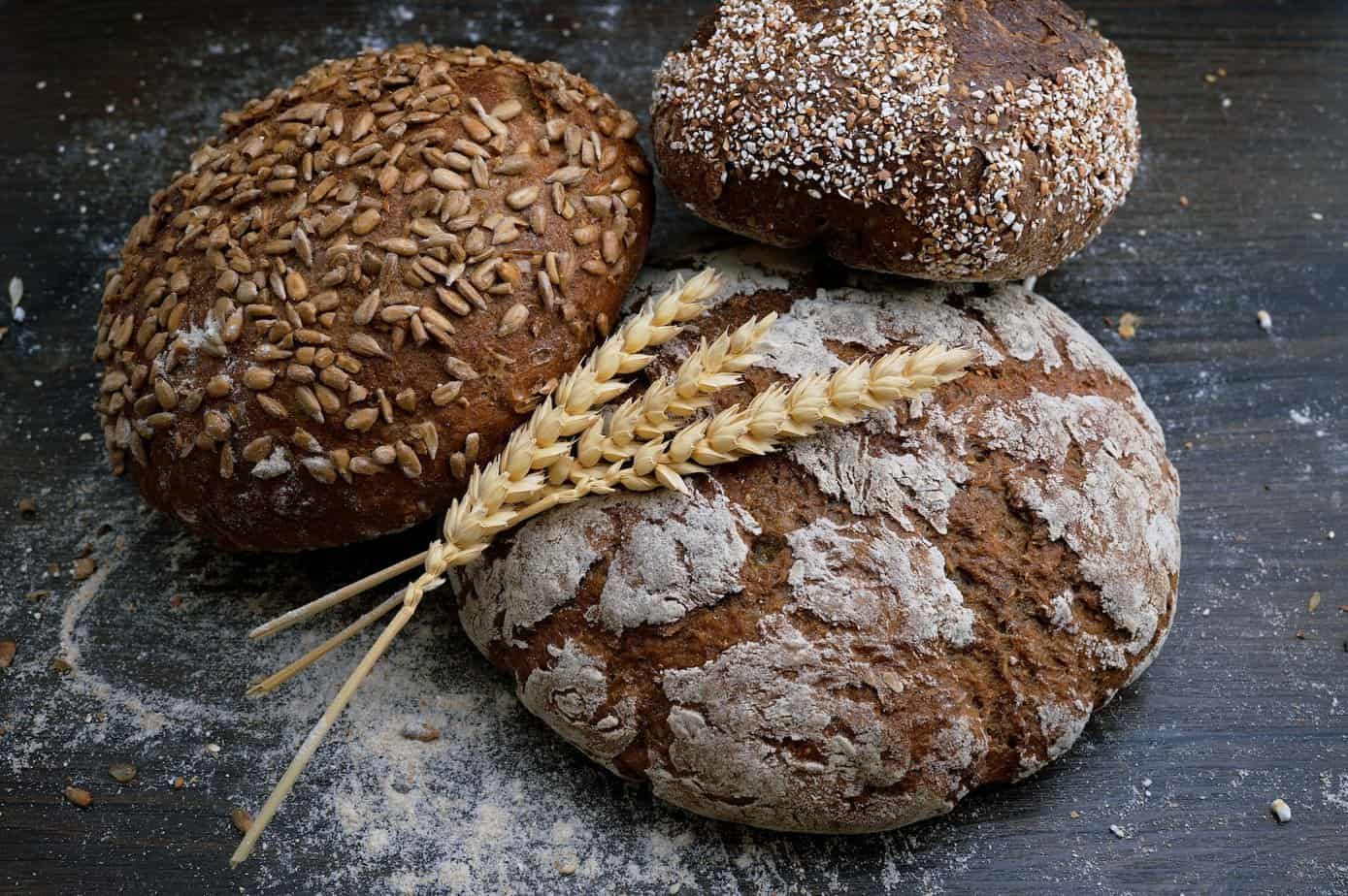 Dark bread always healthier than light bread? Don’t be fooled by stereotypes!